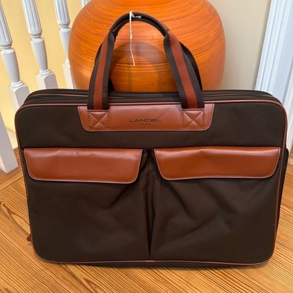 Lancel Paris 🔥🔥 NWT duet travel bag